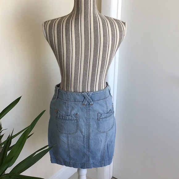 Armani Exchange -Jean skirt - Picture 5 of 9